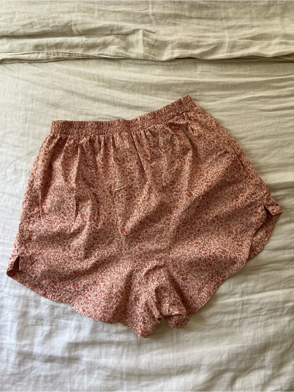 Free People Women’s Pink Floral Elastic-Waist Boxer Shorts - Picture 4 of 4